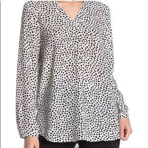 Adrianna Papell Blouse white with black dots NWT